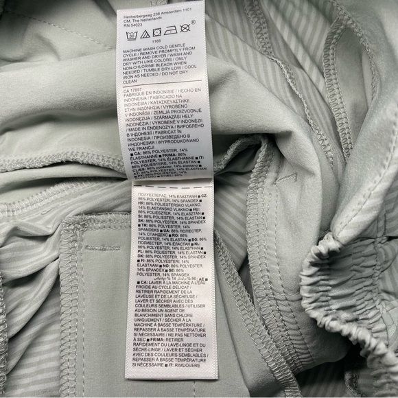 Athleta Brooklyn Textured Joggers Gray Striped Stretch Pockets Size 2P - Picture 15 of 15